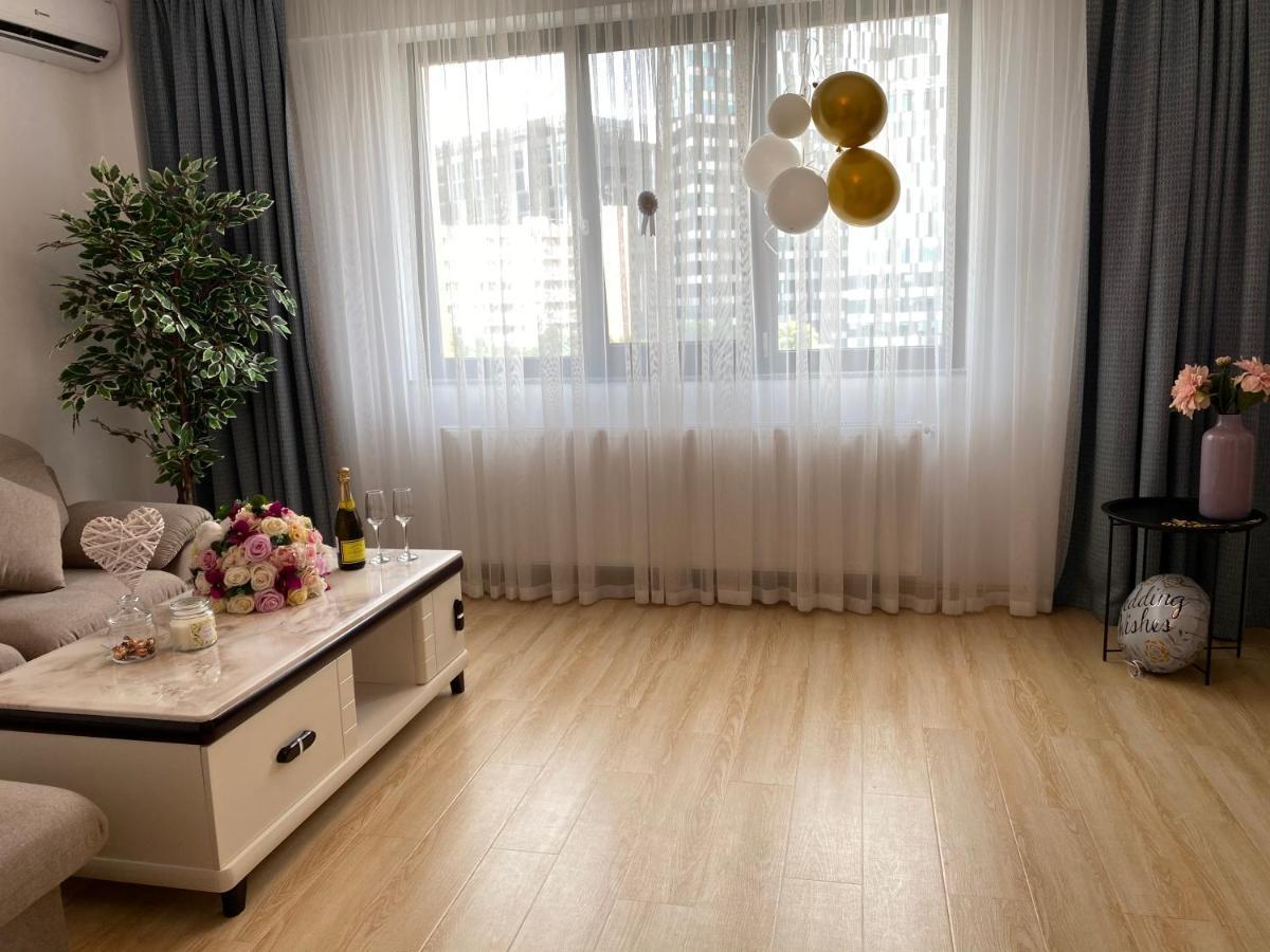 בוקרשט Le Blanc Aparthotel מראה חיצוני תמונה
