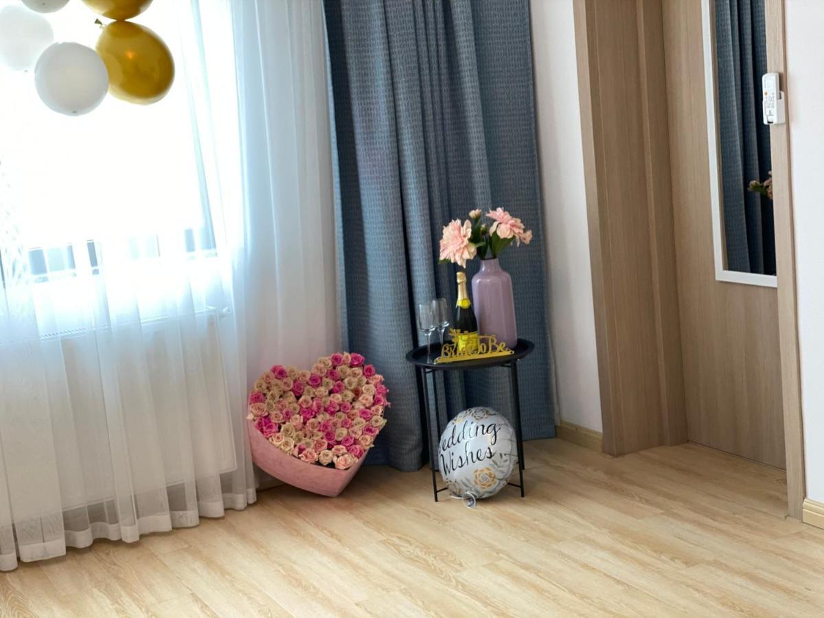 בוקרשט Le Blanc Aparthotel מראה חיצוני תמונה